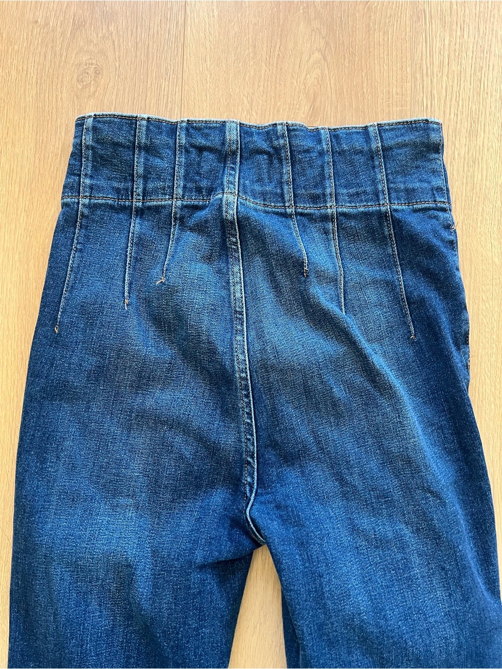 We The Free High Rise Flare Pin-tuck Jeans Flare Jeans Size 26 - Picture 6 of 12